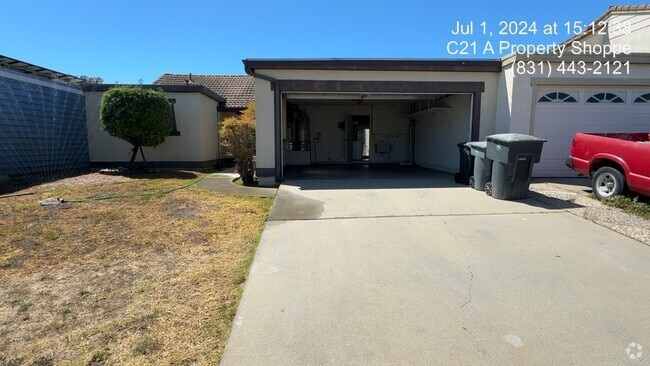 Building Photo - 1611 Cuevas Cir Rental