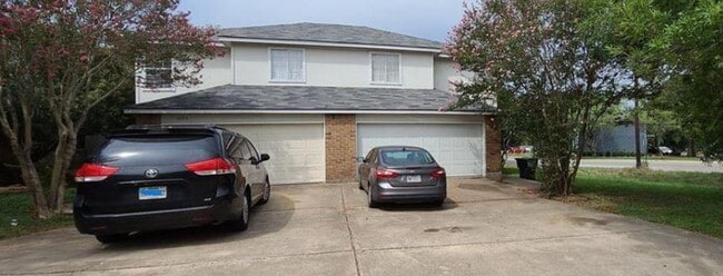 Photo - 1027 Sagewood Trail