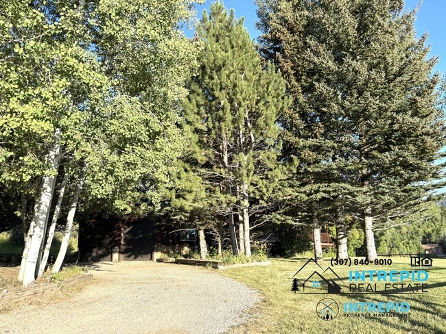 Photo - 116 Buckaroo Cir