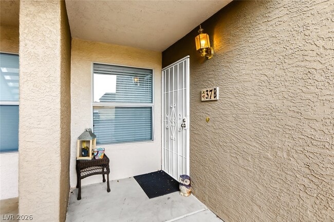 Building Photo - 700 Capri Dr Unit 37B