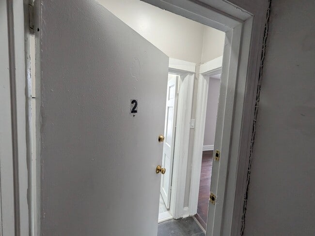 295 Avenue B Unidad 2
