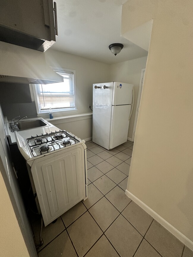 Photo - 104 Eastern Way Unit Ground Floor