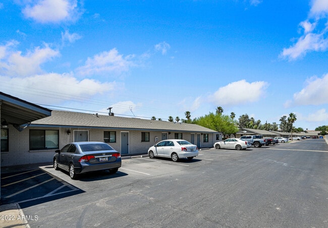 Photo - 1744 W Glendale Ave Unit 1