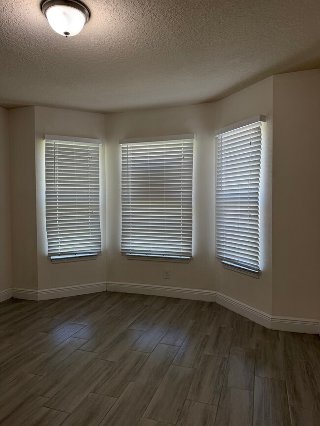 Photo - 107 Mason Dr