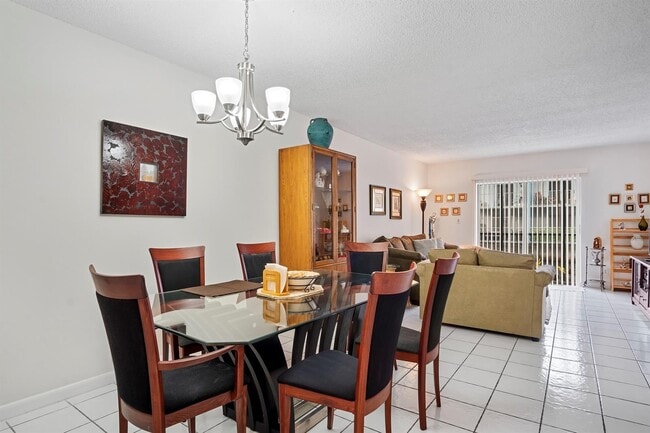 Photo - 1775 N Andrews Sq Unit 102W