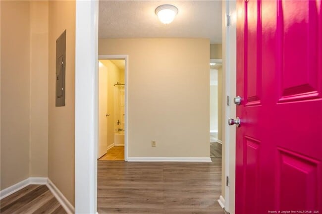 Photo - 1018 Wood Creek Dr