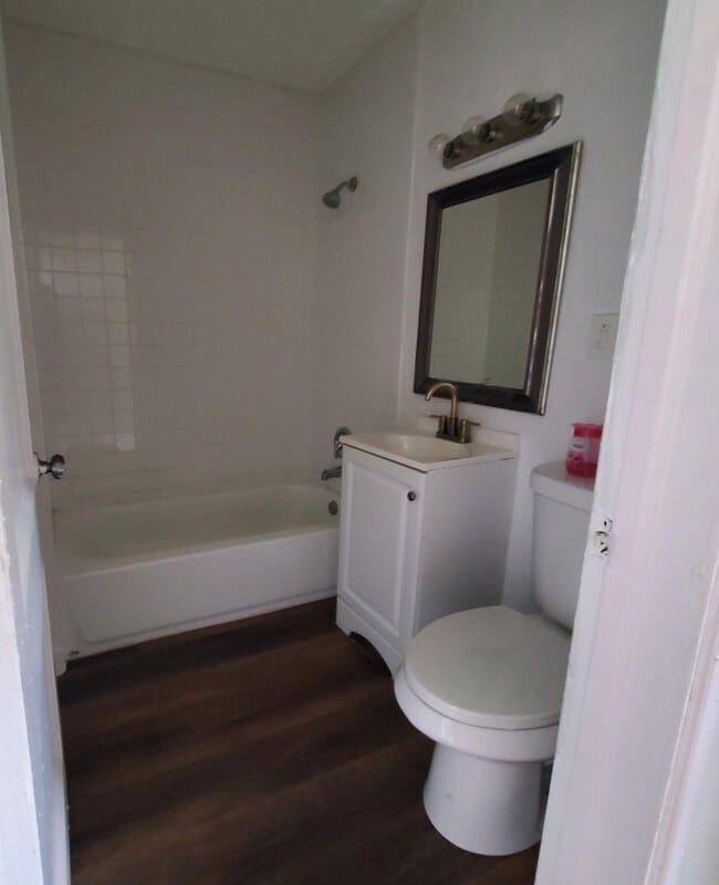 Photo - 328 Bellair Rd