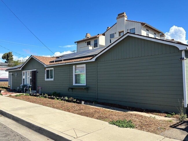 Photo - 172 N 13th St