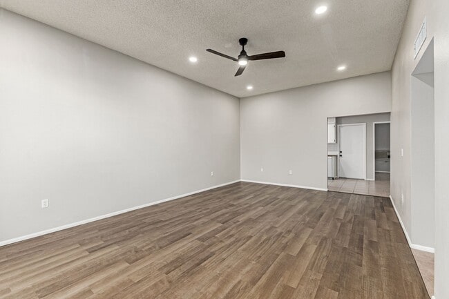 Photo - Updated condo in Sun City!