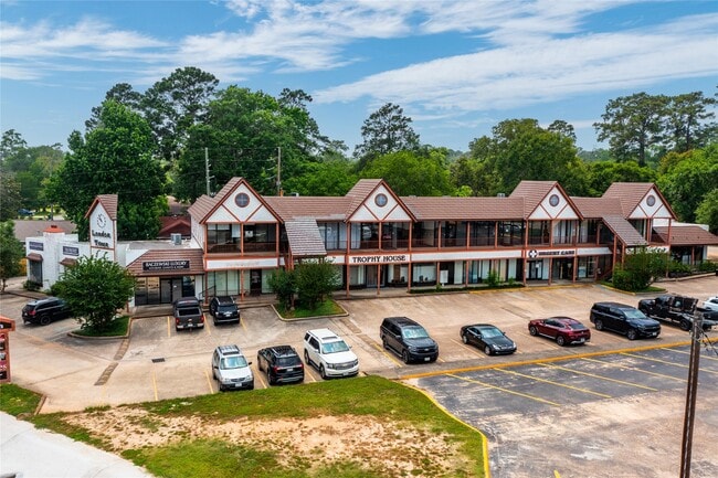 Photo - 804 W Dallas St