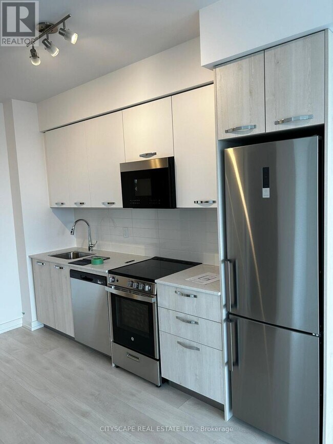 Photo - 75 James St S Unit 2204