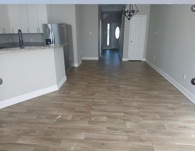 Photo - 4122 Mallow St