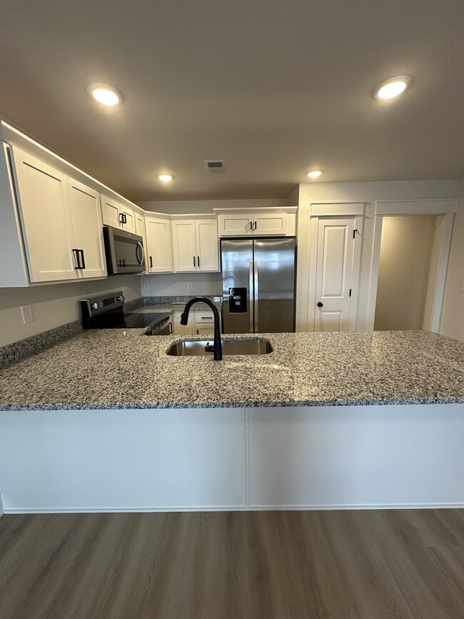 Photo - 347 Woods Rd