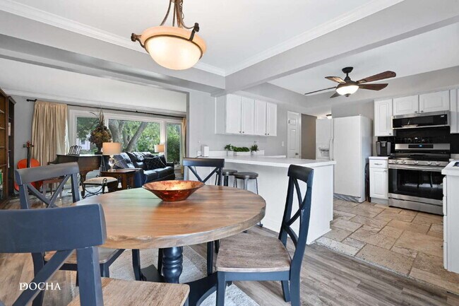 2257 Woodland Cir
