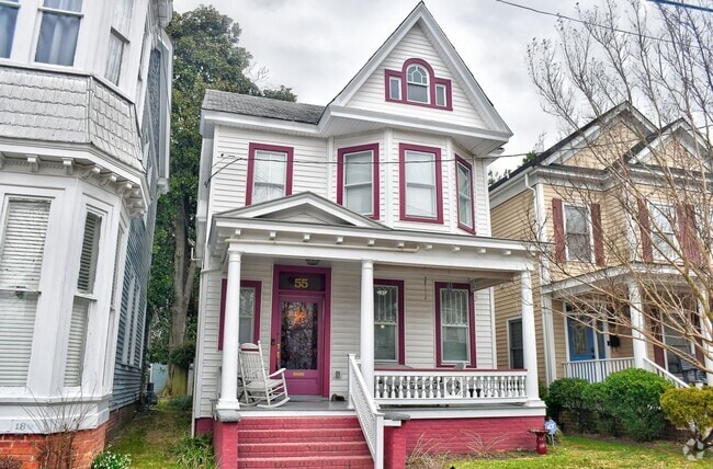 Building Photo - PORTSMOUTH / NAVAL HOSPITAL AREA HOME FOR ...