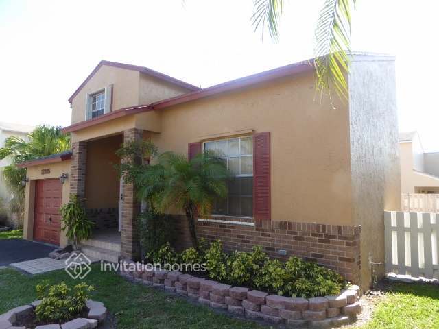 Photo - 13995 Langley Pl