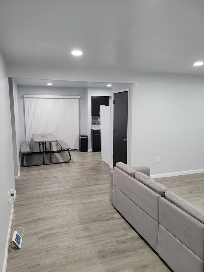 Photo - 16916 Collingham Dr