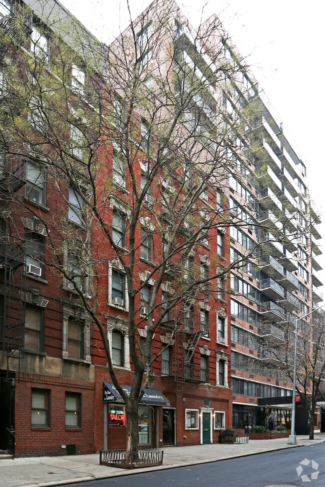 Carriage House - Carriage House