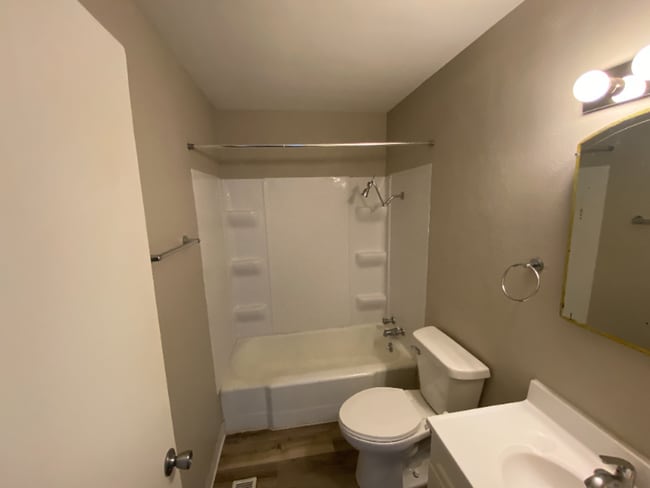 Photo - 1308 Chestnut St