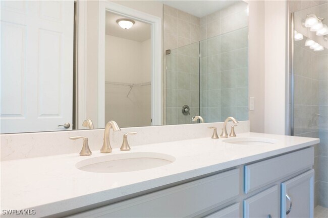 Building Photo - 1050 Enbrook Lp