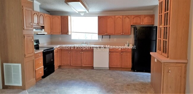 Photo - 3BR/2BA Home Conveniently Located By NAS JAX