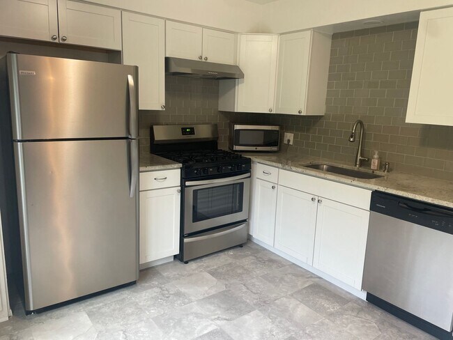 3236 Bolgos Cir