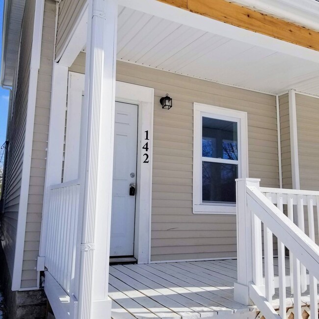 Photo - 142-144 West Park Avenue Unit 142