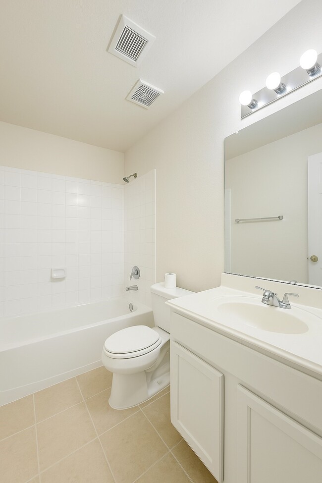 Photo - 9414 Glendown Ln