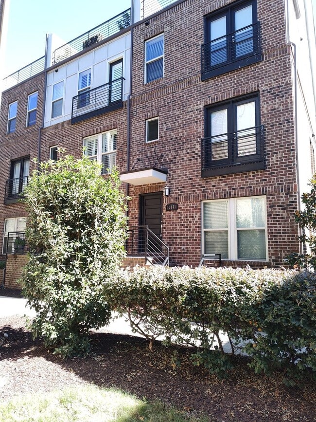 Photo - Modern End-Unit Townhome located in the Ce...