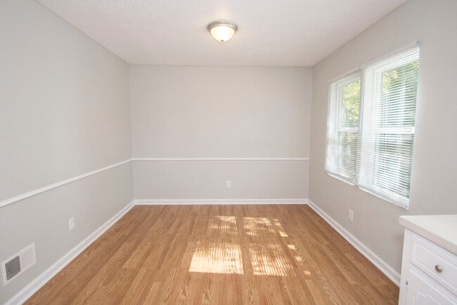 Photo - 2504 Banner Hill Rd