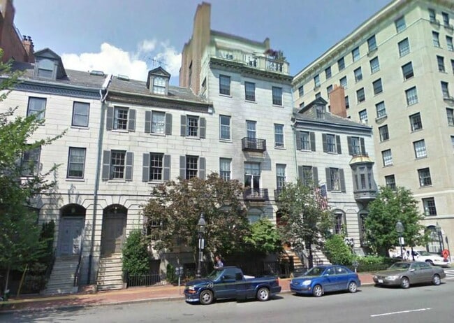 Building Photo - 65 Beacon St Unit 4