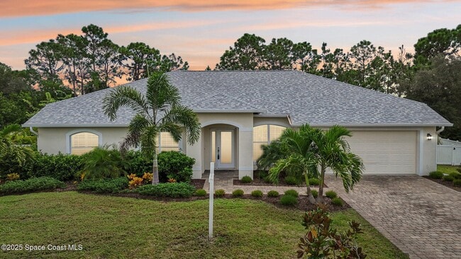 Photo - 2051 Thornwood Dr SE