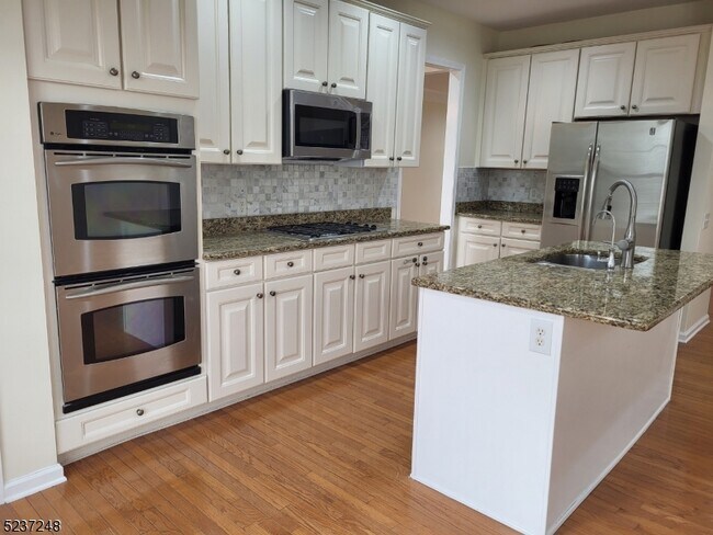 Photo - 112 Independence Trail Unit 112