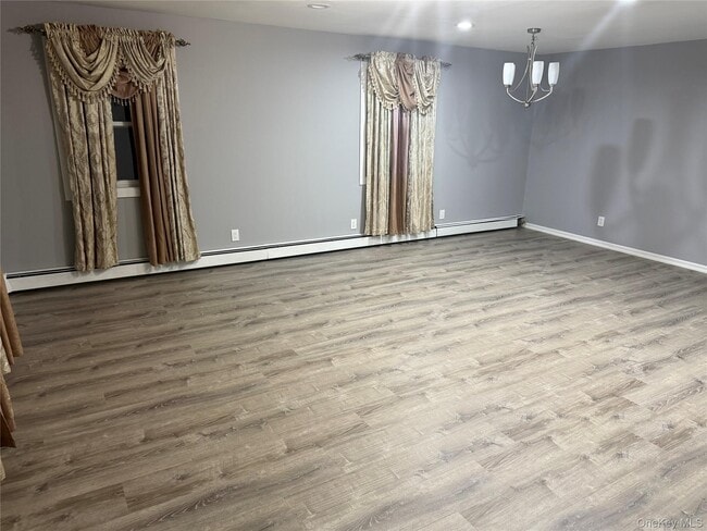 Photo - 133-30 125th St