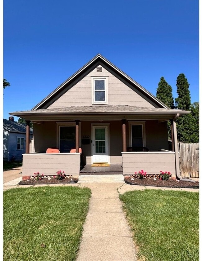 Building Photo - 2332 N 65th St