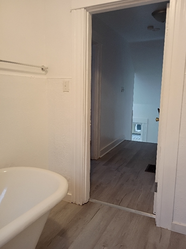 Photo - 547 NE Knott St