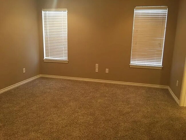 Photo - 207 Alta St