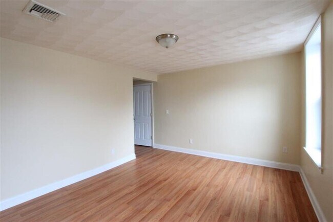 Photo - 8 Douglass St Unit 1