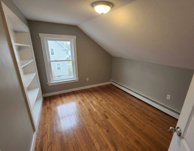 830 County St Unit 3