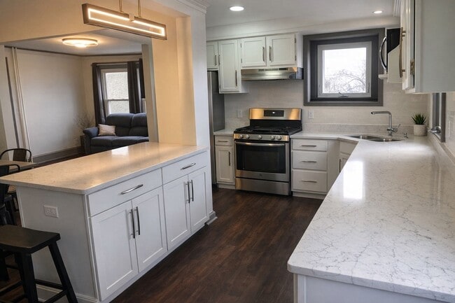 Photo - 306 Bryant Ave Unit House