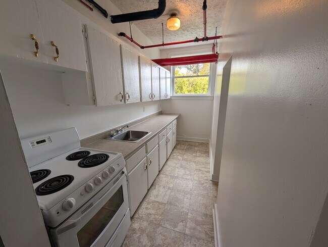 Photo - Beautiful Historic Building Unit 0109