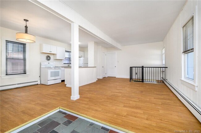 Photo - 15 Duncanson St