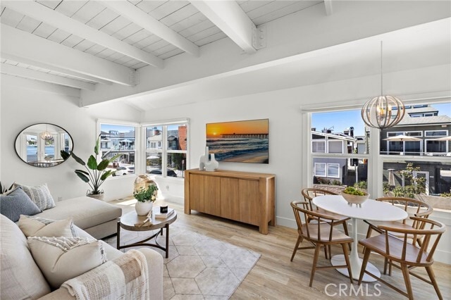 Building Photo - 207 Edgewater Pl Rental