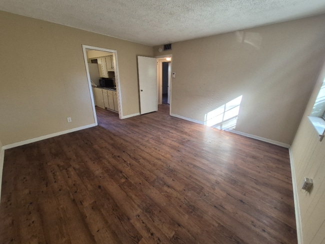 Photo - 14 S Lafayette St Unidad 1