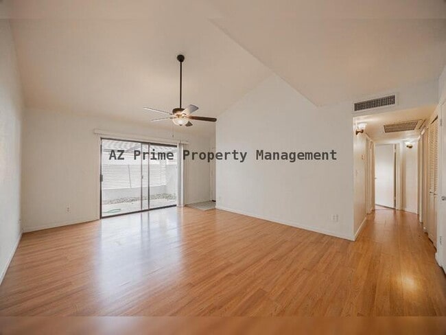 Photo - 2141 E Kirkland Ln