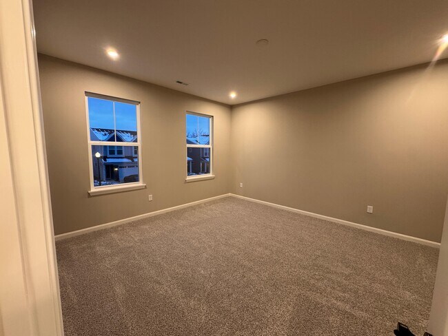 Photo - 4340 Motivation Path