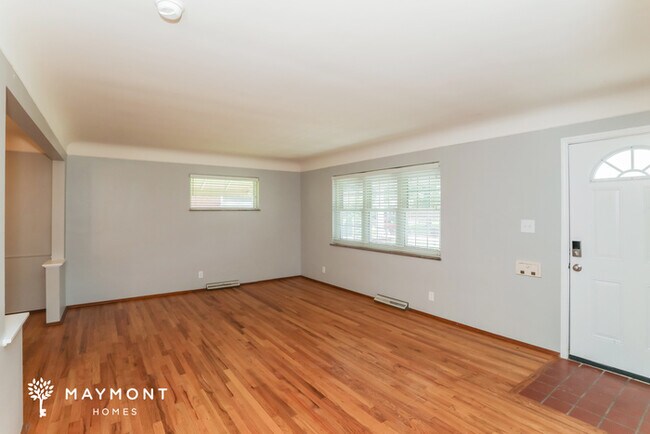 Photo - 1104 Archland Dr