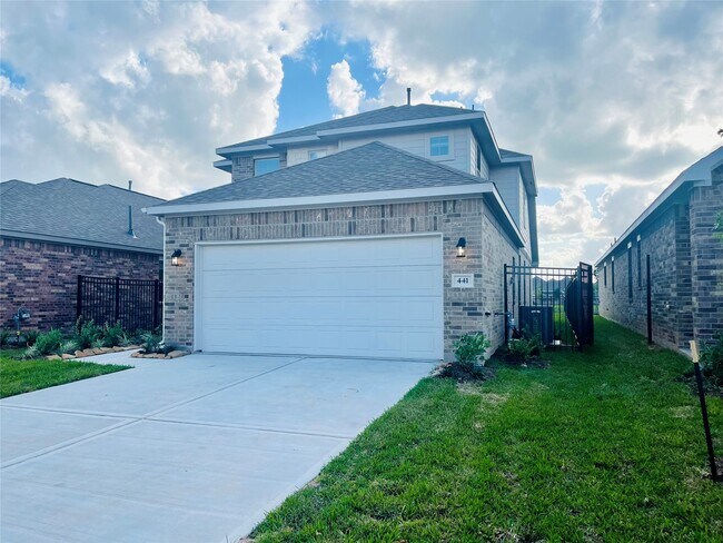 441 Aurora Creek Ln