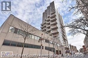 Photo - 380 Pelissier St Unit 904