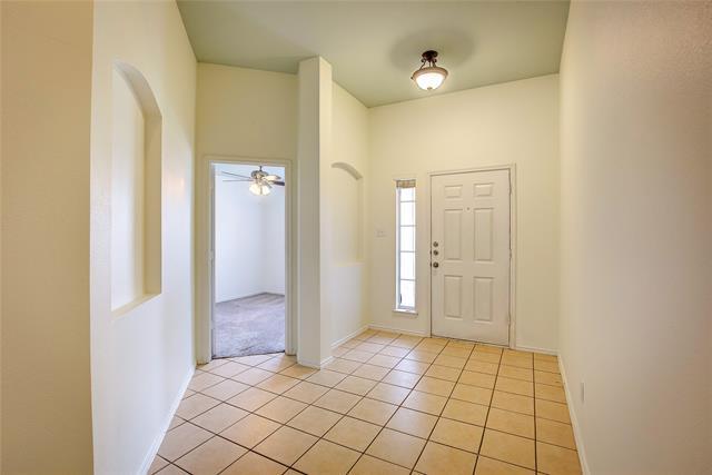Photo - 10200 Pear St